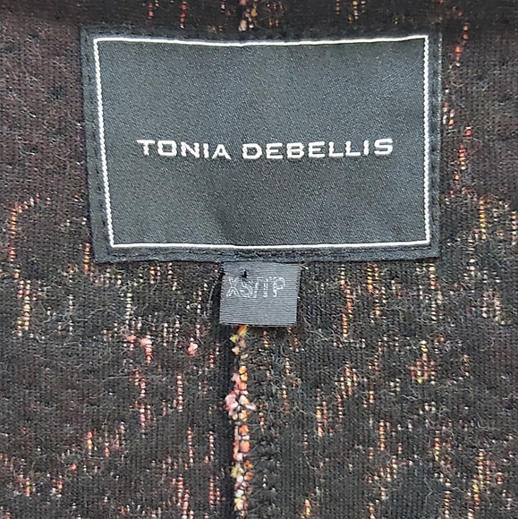 Tonia Debellis hooded plaid jacket. - Picture 11 of 15